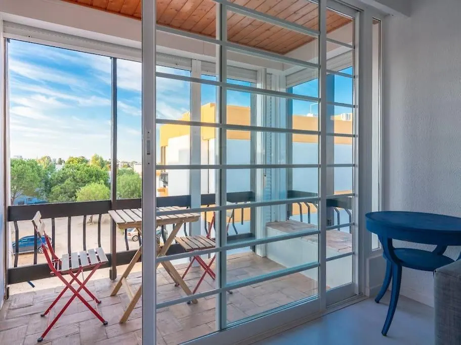 Cosy Beach Apartment In Albufeira Centre